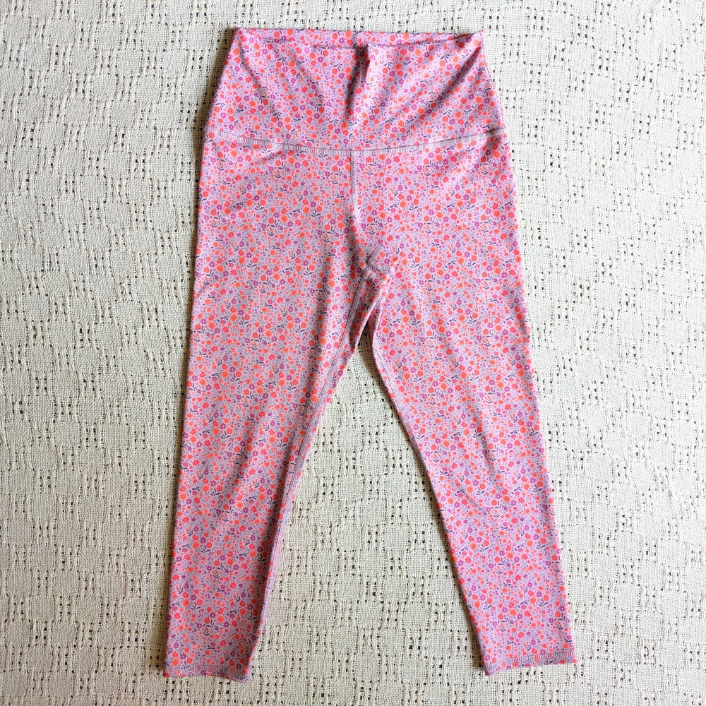 Evolution and Creation Women Pink Floral High Waist Capri Yoga Leggings Size M
